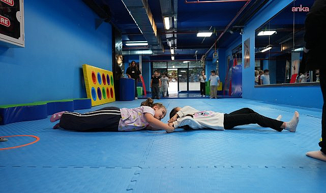 Maltepe'de ücretsiz kış spor kursları başladı