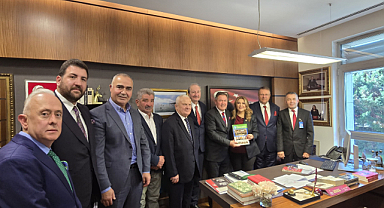 Oğuz Çepni Boyu Federasyonu'ndan Mülk Edinme Projesi İçin TBMM Ziyareti: Protokol Davetiyeleri Vekillere Takdim Edildi