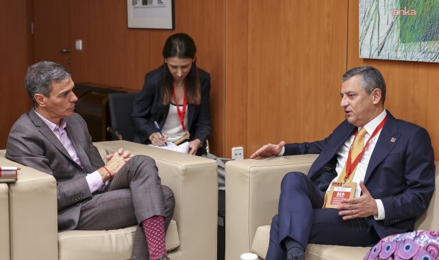 Özgür Özel, Madrid'de İspanya Başbakanı Pedro Sanchez ile görüştü