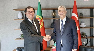 Ticaret Bakanı Bolat: "3 milyar dolarlık yıllık ticareti, bu yıl 3,5, gelecek yıl 4 milyar dolara çıkaracağız"