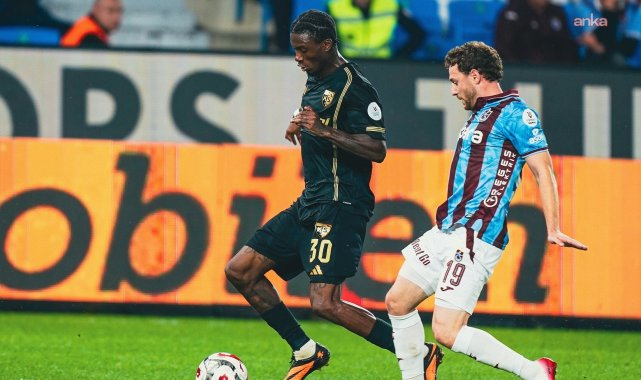 Trabzonspor ağırladığı Kayserispor'u 3-0 mağlup etti