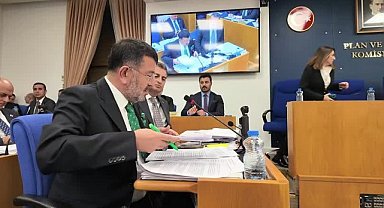 2026 Bütçe Komisyonu'nda CHP'li Ağbaba ve AK Partili vekiller arasında