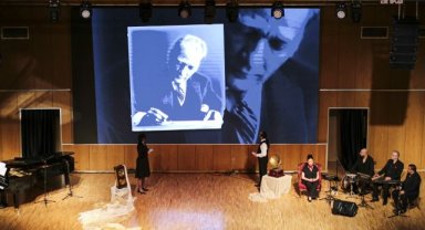 Atatürk'ün yaşamının son döneminden kesitlerin yer aldığı "Son 11 Ay" lirik anlatısı ve "Veda" filmi başkentlilerle buluştu