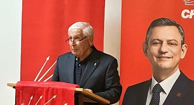 Emekli Öğretmen Turan Akpınar'dan Frankfurt kentinde "Atatürk'ü anma" konferansı