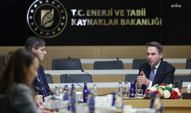 Enerji Bakanı Bayraktar, EBRD heyetiyle enerji iş birliğini görüştü