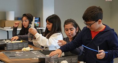 Geleceğin mühendisleri Kartal'da yetişiyor: "Maker Atölyeleri" başladı
