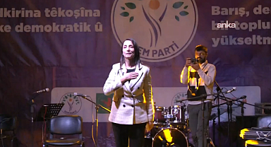 Hakkari'de halk buluşmasında konuşan DEM Parti Eş Genel Başkanı Hatimoğulları: 