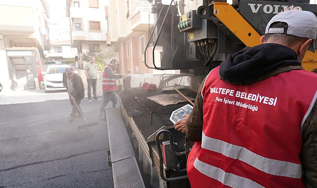 Maltepe Belediyesi, asfalt çalışmalarını sürdürüyor