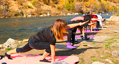 Munzur kıyısında içsel yolculuk: Kapalı alandaki meditasyonu doğaya taşıdılar
