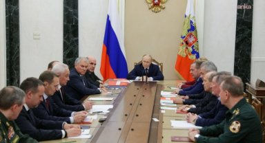 Rusya Devlet Başkanı Putin: Nükleer testler için hazırlık yapın