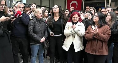 Sera Kadıgil, Özel Okmeydanı Hastanesi önünde: "180 sağlık çalışanı, deprem bahanesiyle ücretsiz izne zorlanıyor"