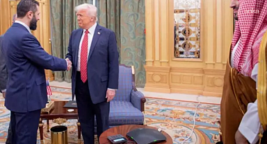 Suriye Geçici Cumhurbaşkanı Şara, ABD'yi ziyaret etti; yarın ABD Başkanı Trump ile görüşecek