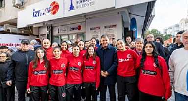 İZMAR'ın iki yeni mağazası Gaziemir ve Karşıyaka'da açıldı