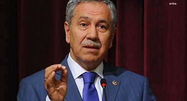 Bülent Arınç'tan Tom Barrack'ın MSB'deki fotoğrafına tepki: 