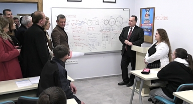 CHP Genel Başkanı Özel’in katılımıyla Muharrem Ekici Gençlik Merkezi açıldı