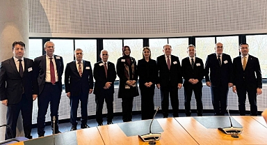 Anayasa Mahkemesi Başkanı Kadir Özkaya, AİHM'nin adli yıl açılışına katıldı