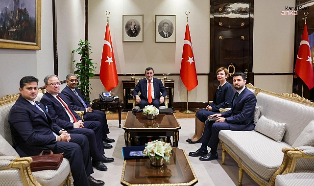 Cevdet Yılmaz, D-8 Genel Sekreteri Mahmud ile görüştü: Dönüşüm sürecine samimi ve güçlü destek vermeye devam edeceğiz