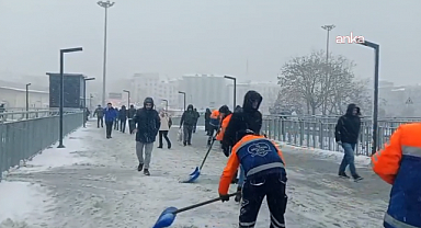 İstanbul Valiliği'nden fırtına ve kar uyarısı