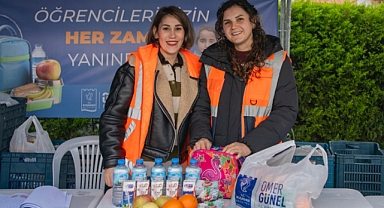 Kuşadası'nda öğrencilere ikinci dönemin ilk beslenme çantaları ulaştırıldı