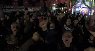 Zeydan Karalar'ın tahliyesi Adana'da coşkuyla karşılandı