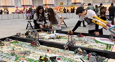 FIRST LEGO League Ulusal Turnuvası İzmir'de başladı