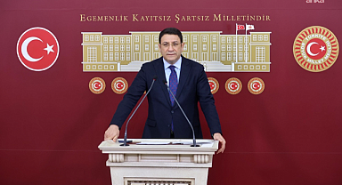 İdris Şahin: Sansür yasası gazetecileri hedef alıyor, basın özgürlüğü ağır tahribat altında