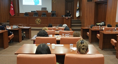 Kartal Belediyesi’nden Kadın İstihdamına Yönelik Farkındalık Eğitimi: “Cam Tavan Sendromu”
