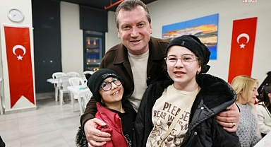 Silivri Belediye Başkanı Balcıoğlu, Engelli ve Yaşlı Koordinasyon Merkezi'nde iftara katıldı