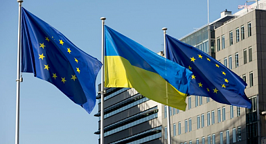 AB'nin Ukrayna'ya 90 milyar avroluk kredisine ön onay