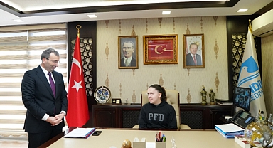 Çocuklar Pendik Belediye Başkanı oldu