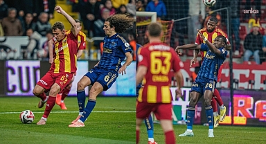Fenerbahçe, deplasmanda karşılaştığı Kayserispor'u 4-0 mağlup etti