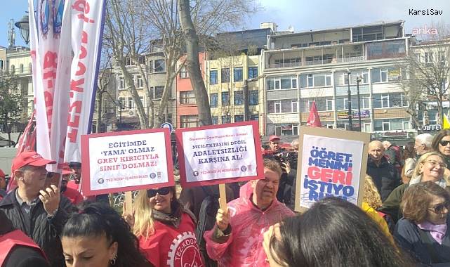 İtalyan Lisesi öğretmenlerinin protestosu: Bakanlık, özel okulları sadece ticari işletmeler olarak görmekten vazgeçmelidir