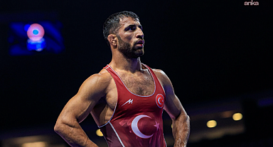 Milli güreşçiler, Avrupa Şampiyonası'nda 1 gümüş 1 bronz madalya kazandı