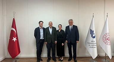 Ulaştırma ve Altyapı Bakan Yardımcısı Sayan ve Roblox yetkilileri biraraya geldi: Milletimizin hassasiyetlerini açık bir şekilde ifade ettik