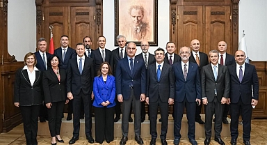 Bankacılık ve Turizm Zirvesinde Kritik Buluşma