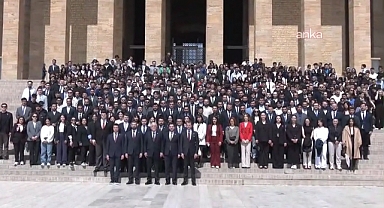 Dervişoğlu’ndan 19 Mayıs Öncesi Anıtkabir Ziyareti