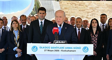 Devlet Bahçeli, Ülkücü Şehitler Anıtı'nı ziyaret etti