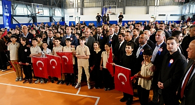 Ataşehir’de Öğrenciler İçin Yeni Spor Salonu Hizmete Açıldı