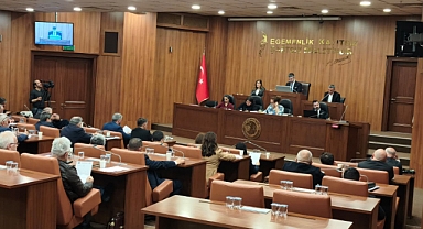 Kartal Belediyesi Meclisi’nde kesin hesap polemiği: Borç, bütçe, tahsilat ve merkezi yönetim tartışması