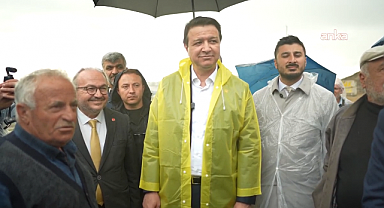 Mahmut Arıkan'dan kurban pazarı ziyareti: Önümüzdeki sene burada besici bulamayabilirsiniz