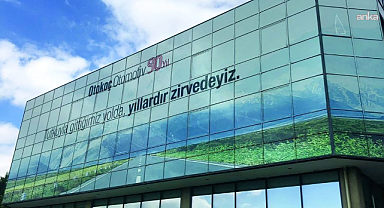 Antalya'da Otokoç galerisine yapılan silahlı saldırıyla ilgili 3 şüpheli gözaltına alındı