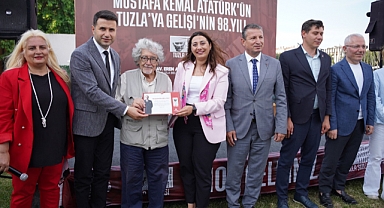 Atatürk’ün Tuzla’ya gelişinin 98. yıl dönümü törenle anıldı