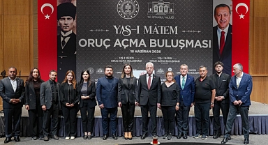 Bakan Ersoy ve Vali Gül, Muharrem Lokmasını Paylaştı
