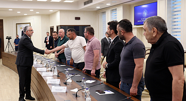 Bakan Işıkhan, Doruk Madencilik işçileriyle görüştü