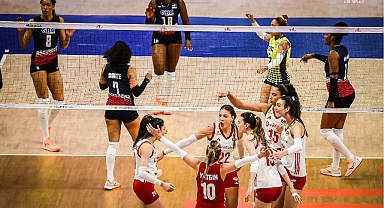 Filenin Sultanları Dominik Cumhuriyeti’ni 3-2 mağlup etti