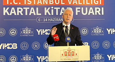 Prof. Dr. Ekrem Demirli'den Kartal Kitap Fuarı'nda