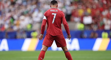 Ronaldo'dan Tarihi Başarı: Altı Dünya Kupası'nda Gol Atan İlk Futbolcu Oldu