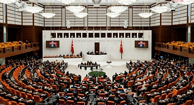 CHP'liler DEM ile MHP arasında oturacak