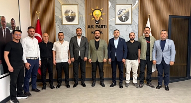 MHP'nin Maltepe ve Kartal İlçe Başkanlarından AK Parti Kartal'a Ziyaret
