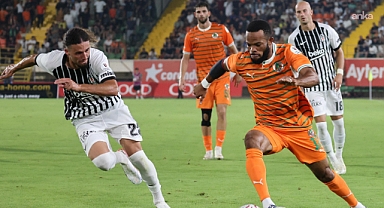 Beşiktaş, Alanyaspor deplasmanında 1-0 mağlup oldu